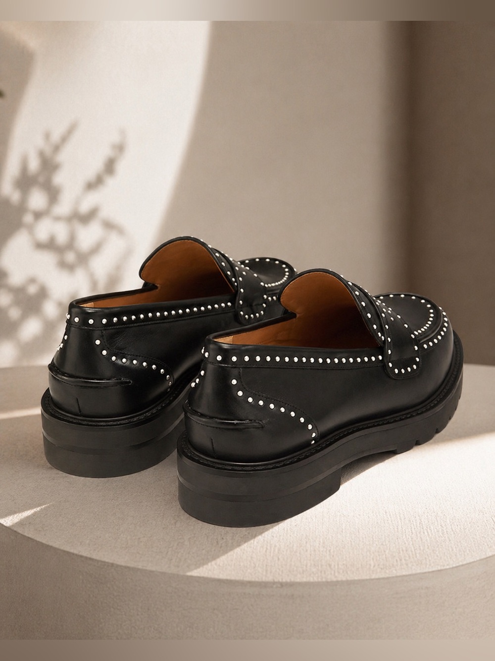 Stuart Weitzman Parker Lift Mini Pearl Loafer Black Leather Lug Sole Size 10 - Picture 4 of 12